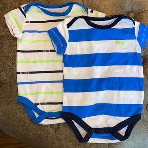 Puma (2) onesie 0-3 Months
